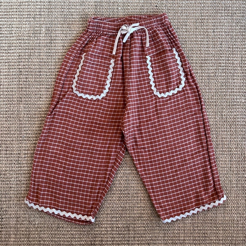 Liilu ric rac pants 4T